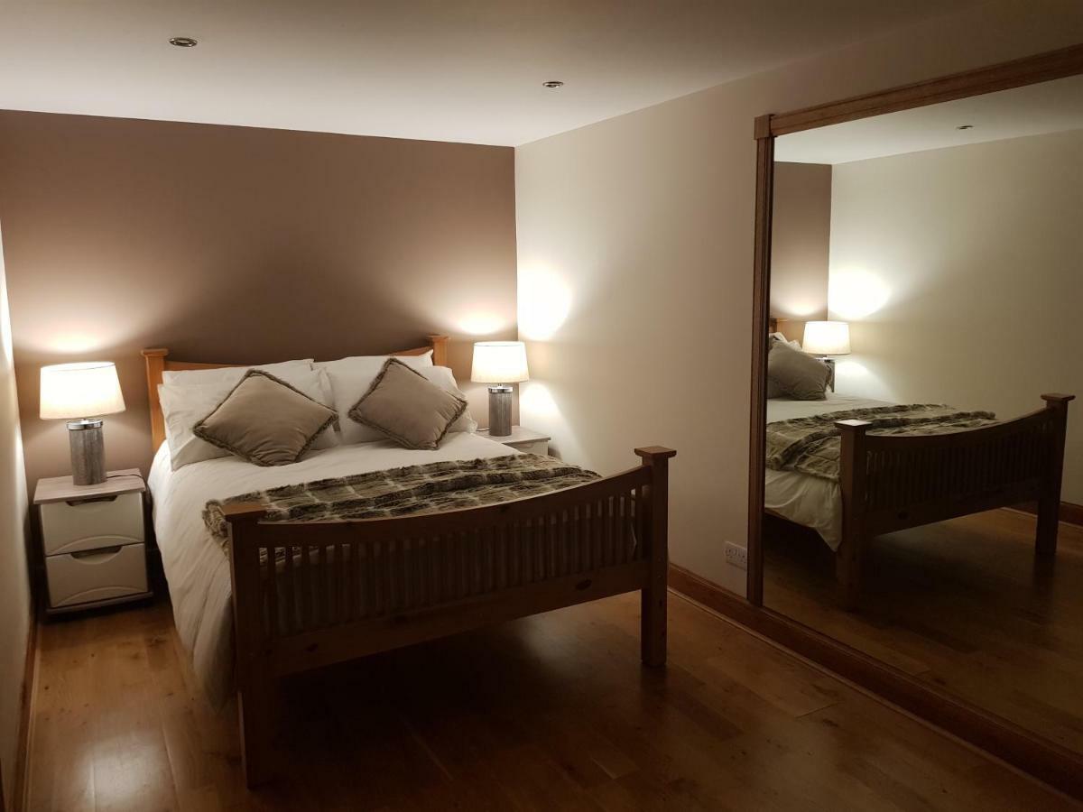 The Smiddy Suite Ellon エクステリア 写真