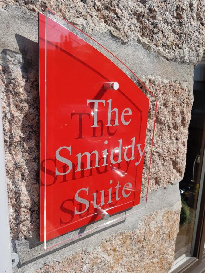 The Smiddy Suite Ellon エクステリア 写真